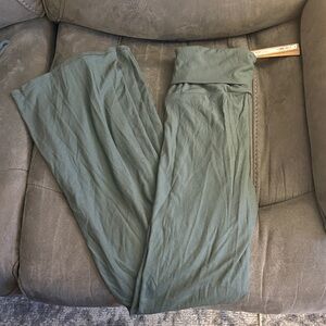 SKIMS Olive Ribbed Wide-Leg Pants with Tag